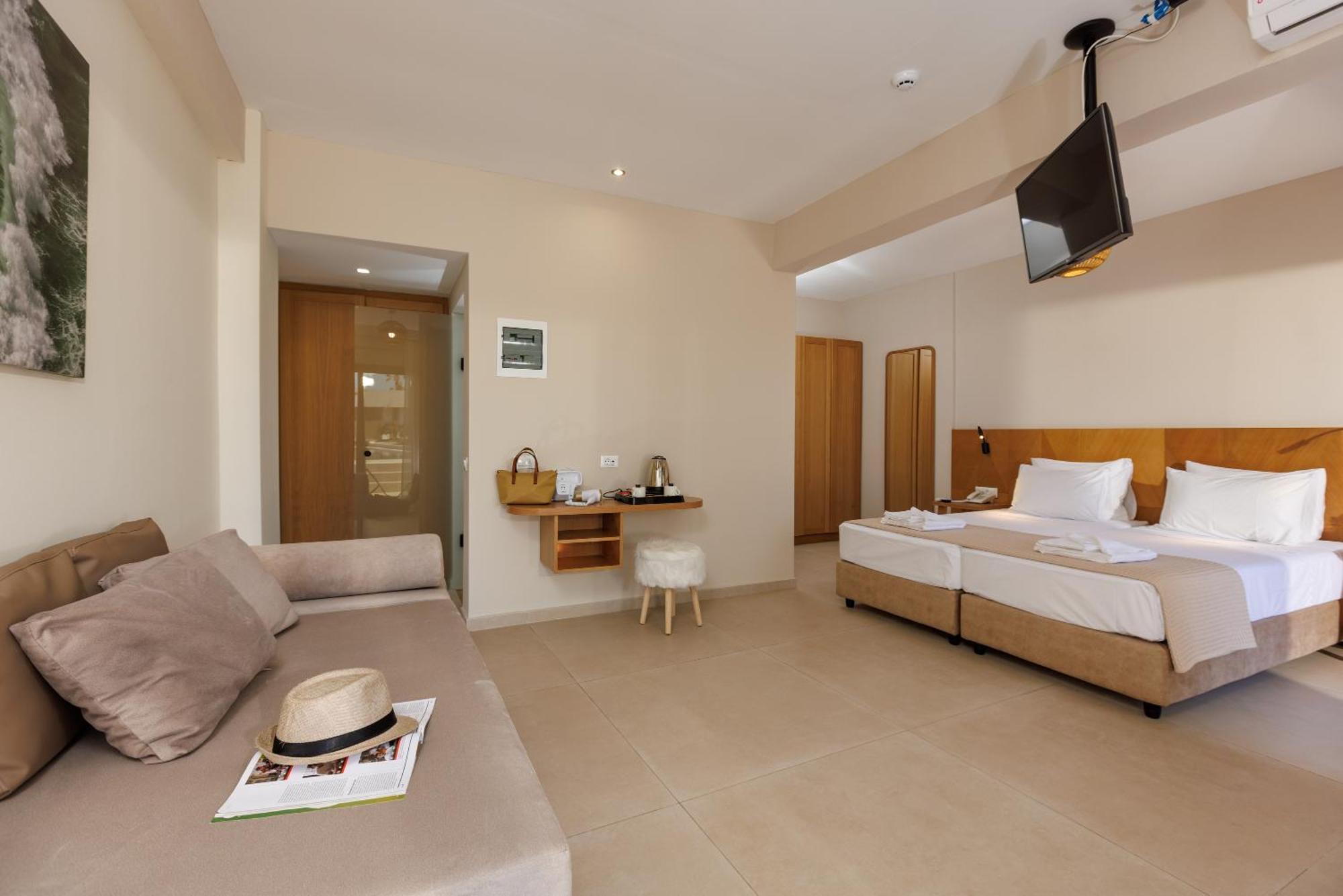 Malia Bay Beach Hotel & Bungalows Esterno foto