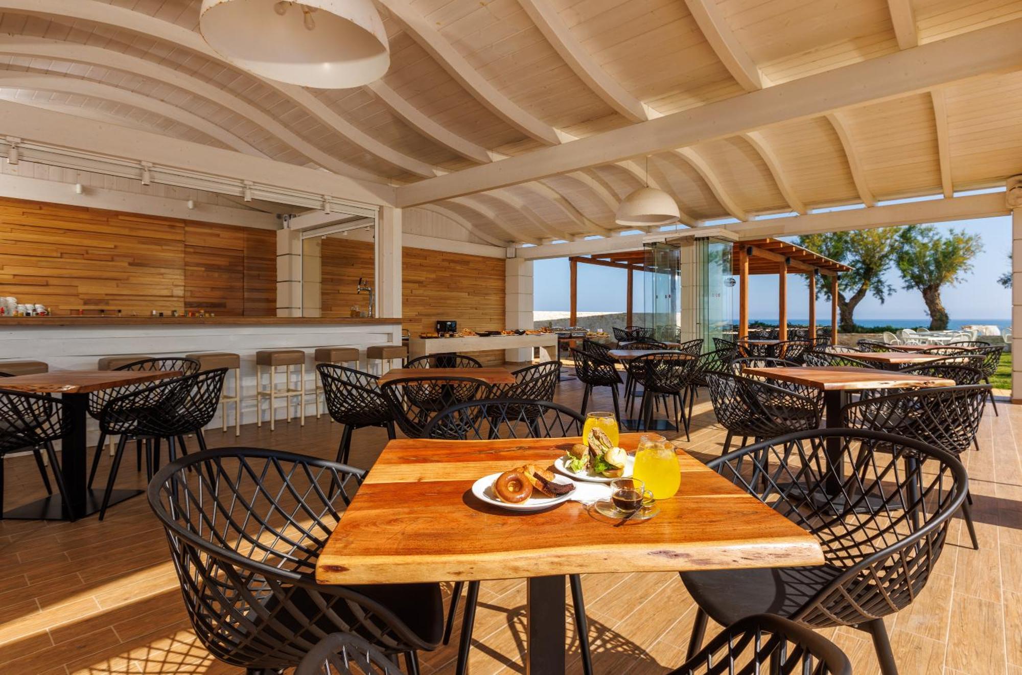 Malia Bay Beach Hotel & Bungalows Esterno foto