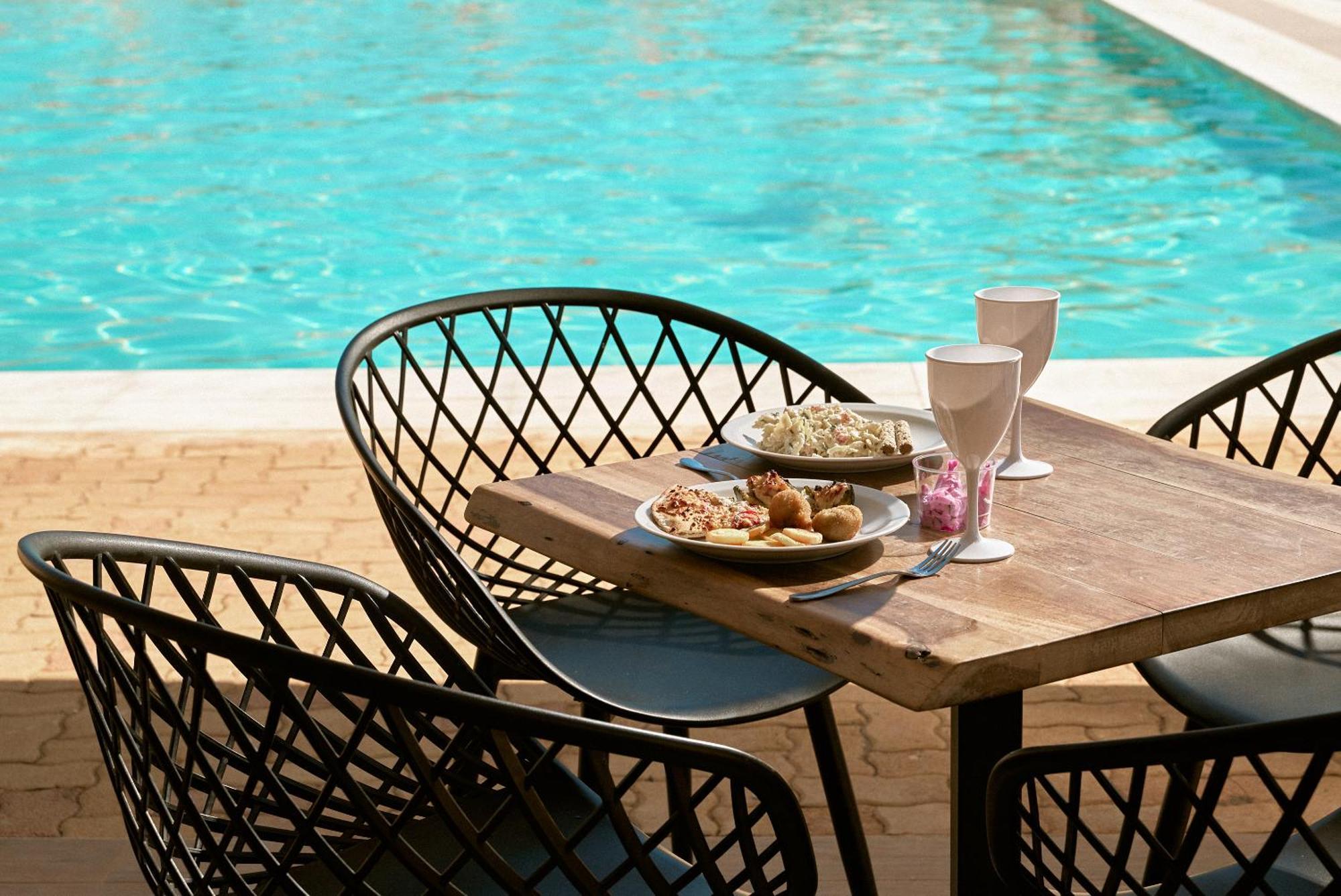 Malia Bay Beach Hotel & Bungalows Esterno foto