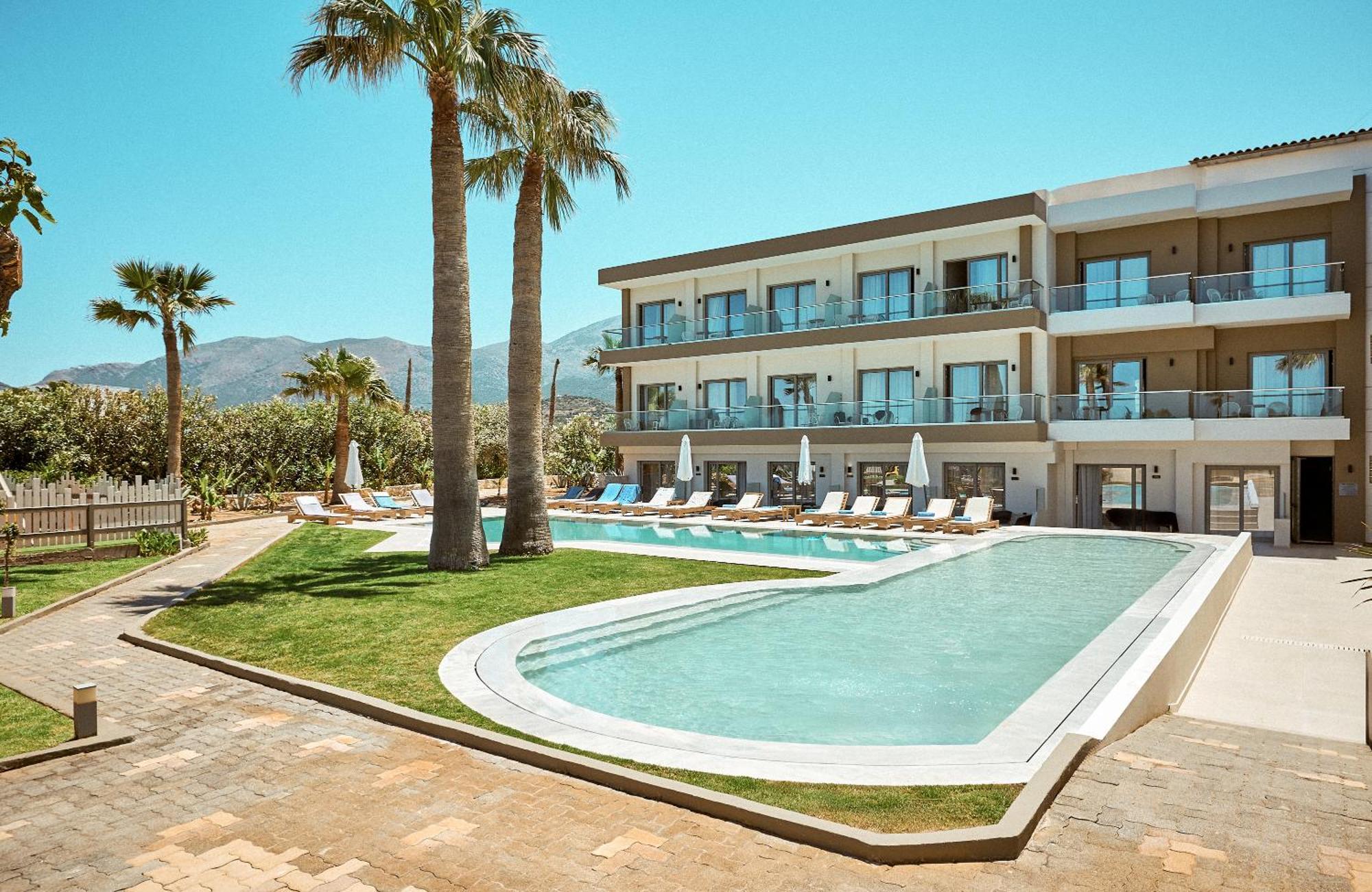 Malia Bay Beach Hotel & Bungalows Esterno foto