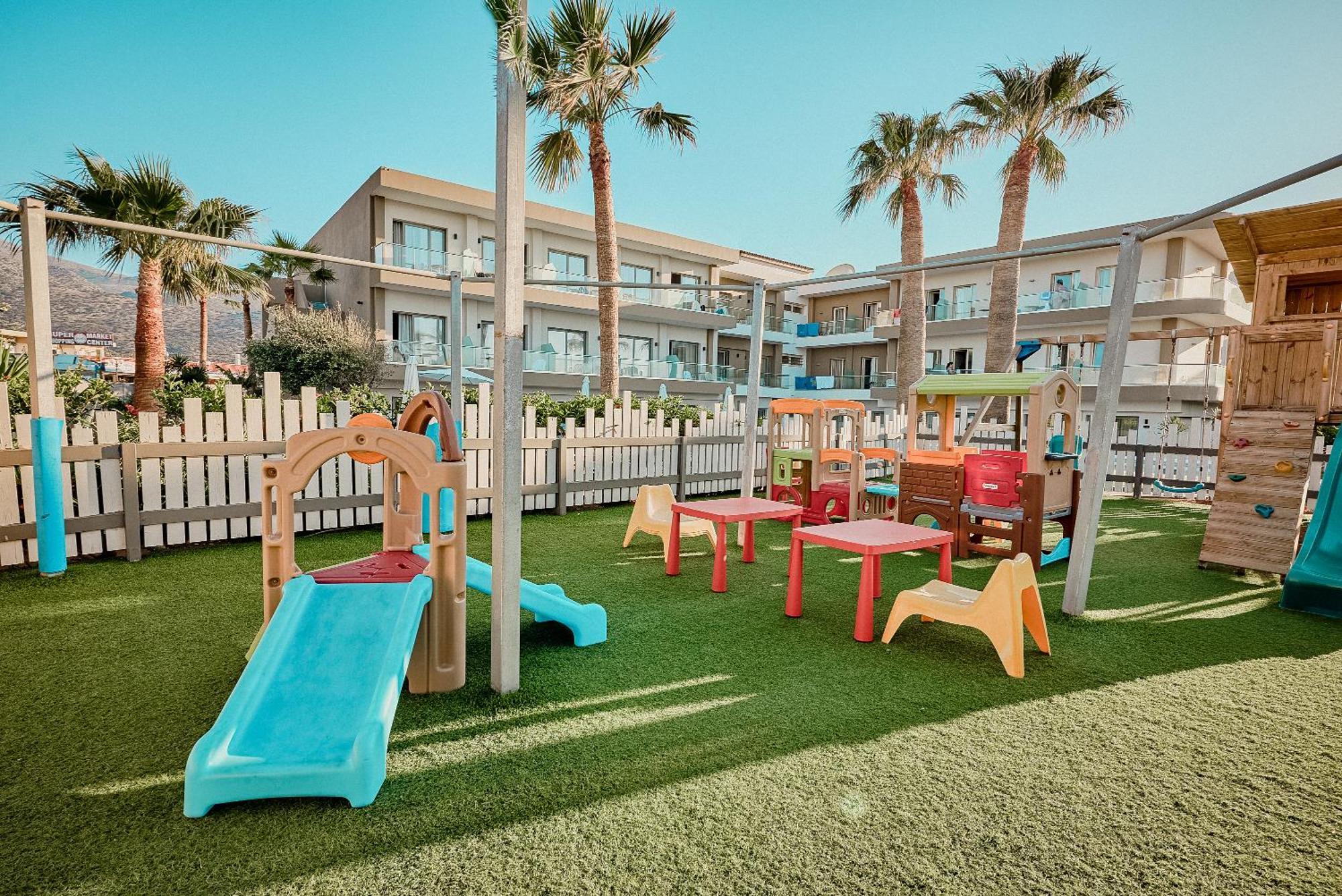 Malia Bay Beach Hotel & Bungalows Esterno foto